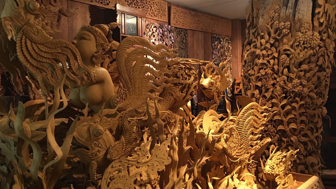 Huge Decoration