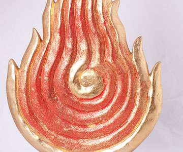Standing decoration